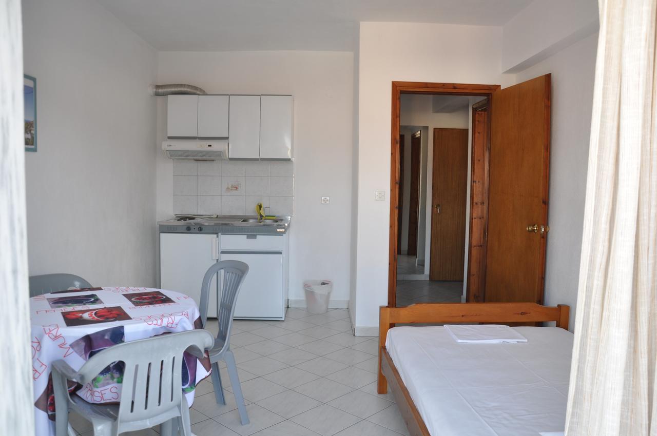 Apartments Stavroula Ηospitality Vrasna Exterior photo